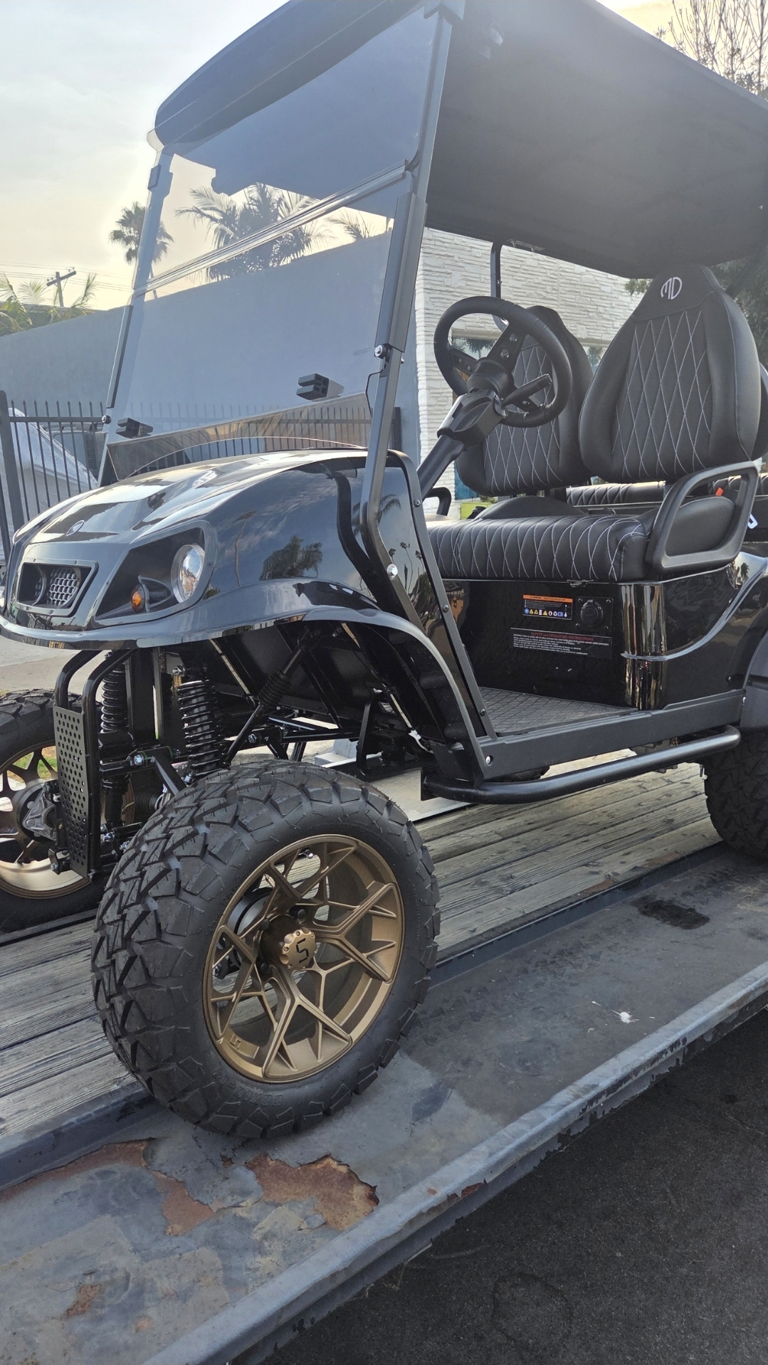 Legend — full cart, side profile golden hour