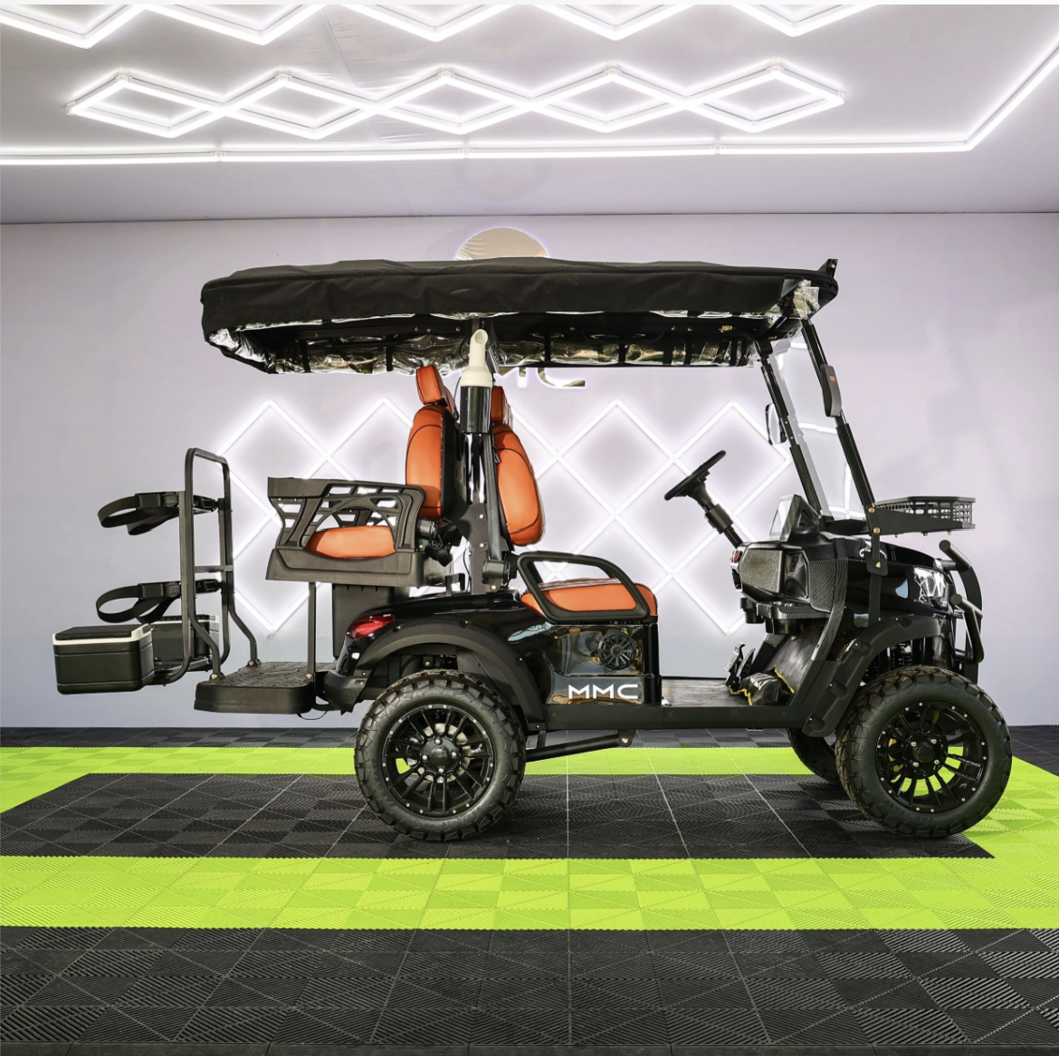 MMC 4+2 — front cargo basket